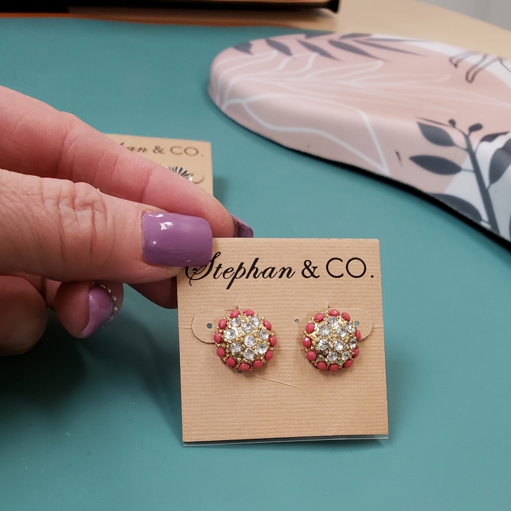 Stephan & Co, NWT, earring bundle, 2 prs pierced post fashion earrings - Picture 6 of 11